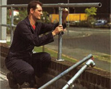 Tubular 'Key Klamp' Barrier